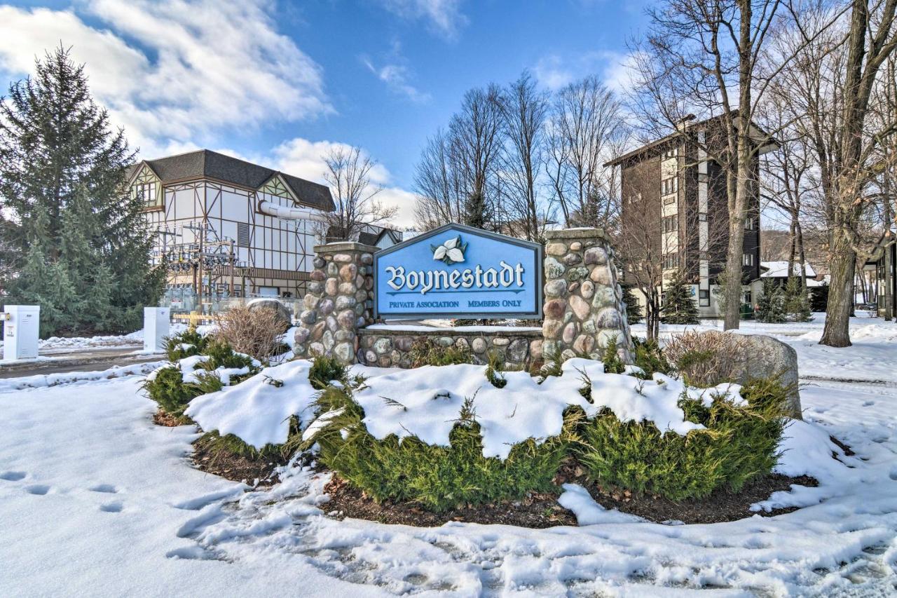 Ski-Inandski-Out Boyne Mountain Resort Rental! Boyne Falls Zewnętrze zdjęcie